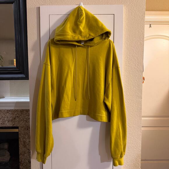 Alo Yoga Bae Hoodie Sweatshirt in
Chartreuse Large Cropped Oversized Green - Picture 5 of 12